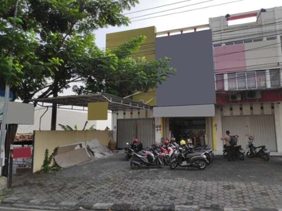 Dijual Atau Disewakan ruko 3 lantai di daerah kedungmundu raya sendang