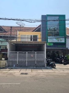 Dijual Ruko di Raya Mulyosari depan perumahan Central park