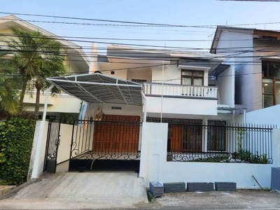 Dijual rumah Asri Nyaman di Kompleks Taman Alfa Indah .Jakart Barat