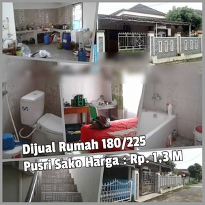 Dijual Rumah Bagus 180/225 di Komplek Pusri Sako Palembang