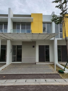 Dijual Rumah Cluster Cleveland di Pantai Indah Kapuk 2