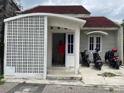 DIJUAL RUMAH HUNI FULL FURNISHED (NEGO)