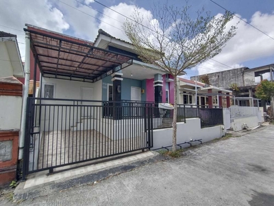 Dijual Rumah km 4 jl. Lkmd