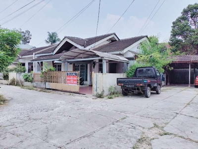 Dijual Rumah, Posisi Hook, di Komplek Dwikora Indah, Palembang