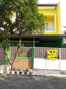 Dijual Rumah Semolowaru elok 1.5 M an