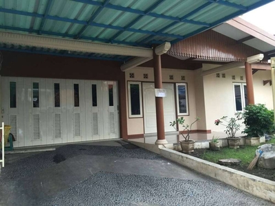 Dijual Rumah Siap Huni Tengah kota Pucang Anom