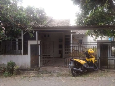 Dijual rumah via lelang
Lokasi: komplek griya suradita indah