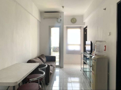 DISEWAKAN 2 BEDROOM SEMI FURNISH APARTEMEN SURABAYA