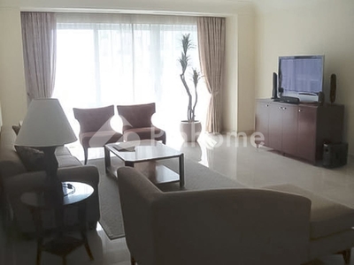 Disewakan Apartemen Lingkungan Asri Dekat Mall di Pakubuwono Residence, Jl. Pakubuwono VI, Luas 155 m², 2 KT, Harga Rp30 Juta per Bulan | Pinhome