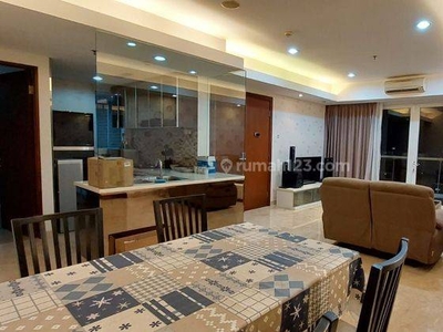 DISEWAKAN APARTMENT PREMIUM TYPE 3+1 BED PRIVATE LIFT, FULLY FURNISHED BAGUS DIPUSAT KOTA KEMAYORAN Apartemen 3 Kamar Tidur Springhill Furnished Bagus