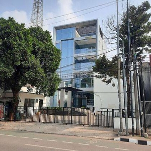 Disewakan Gedung 5 Lantai Jl. Abdullah Syafei , Bukit Duri Tebet , Jakarta Selatan