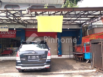 Disewakan Ruko Lokasi Strategis di Jl. Pajajaran | Pinhome