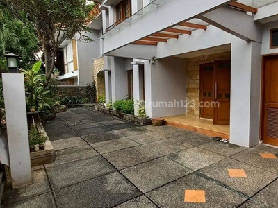 Disewakan Rumah Area Patra Kuningan Jakarta