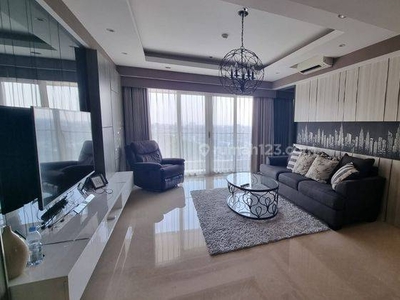 Disewakan Tahunan Apartemen One Icon Residence 3br Full Furnish Tunjungan Plaza