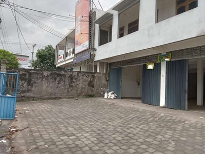 Gedung kantor, luas 650m2, di Jalan Cargo Permai, Denpasar, Bali