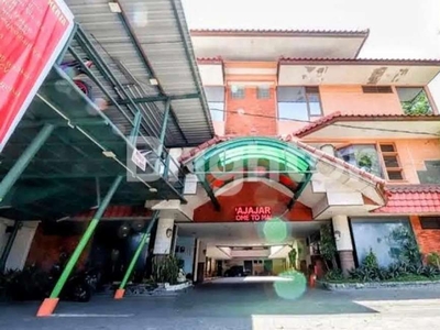 JUAL HOTEL BINTANG 3 MALANG 3,5LT STRATEGIS DI POROS UTAMA MALANG