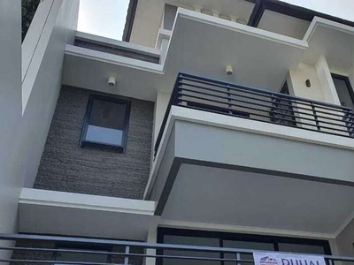Jual Rumah Permata Buana Full Renovasi 3lt , Jakarta Barat