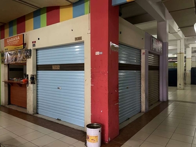 Kios Siap Pakai di Hoek Lantai 1 Pasar Segar Cinere