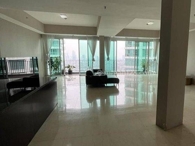 Penthouse Cosmo 4 Bedroom Kemang Village