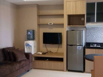 ready unit disewakan apartemen green lake sunter,tipe 2kamar furnished