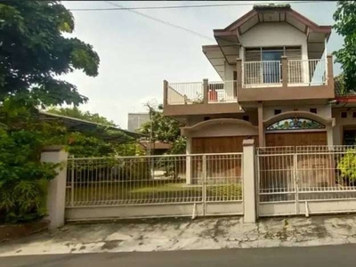 Rumah 5 Kamar Tidur di Jakal Km 7,5 Dekat Pasar, Kuliner, dan Bank