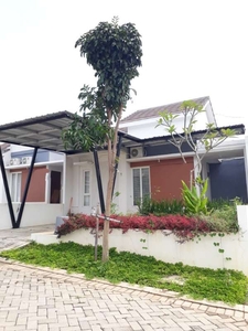 rumah bagus BSB Village Mijen Semarang dekat unika