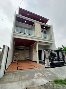 Rumah Baru Siap Huni Candi Prambanan Manyaran Semarang Barat