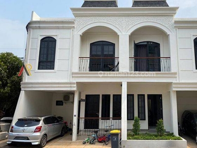 Rumah Bebas Biaya 2 Dua Langkah Ke Jalan Tol Cinere Depok