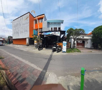 Rumah dan toko di Pl moyo Pedungan Denpasar selatan