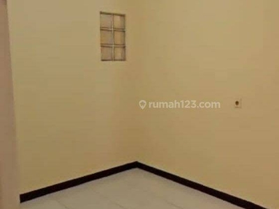 Rumah Disewa Minimalis Cantik di Kopo Permai 2