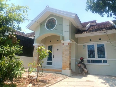 Rumah Luas siap huni Serpong City Paradise dekat Tol & Stasiun KRL BSD