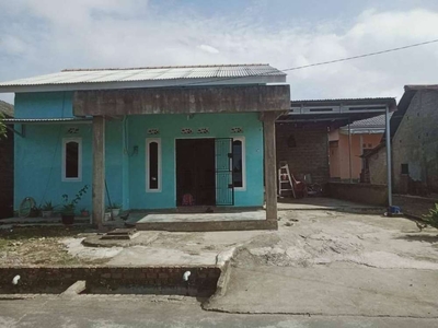 Rumah murah lagi butuh uang