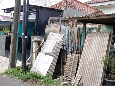 Rumah sangat murah di Komplek pulogebang Permai Jakarta Timur