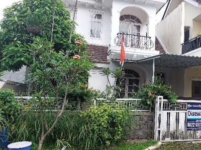 Rumah Sewa di Danau Bogor Raya