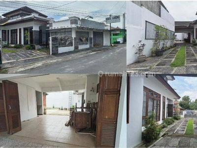 Rumah Sewa Luas Cocok Hunian Dan Kantor Jln Palagan Dkt Hyatt Dan Monjali