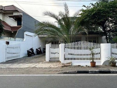 Rumah Siap Huni Pangadegan,
Akses Jalan Lebar,
Cocok Untuk Hunian/ Kost Maupun Kantor