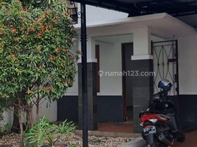 Rumah Terawat Siap Huni Akses Strategis di Cluster Arcamanik