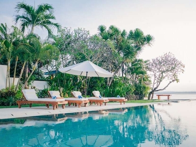 Sewa Harian Villa 3 Kamar di Tepi Laut Benoa Bali - BVI48275