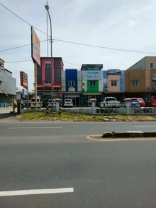 Sewa ruko sawangan 2,5 lantai pinggir jalan raya strategis