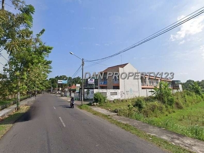 Tanah Dijual Kulon Progo, 300 meter Kampus UNY Wates
