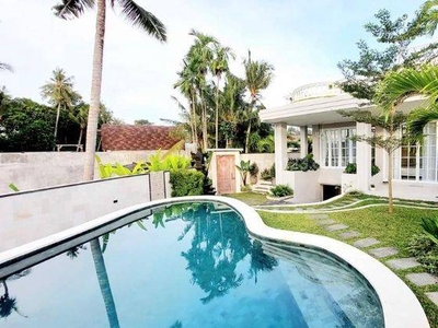 Villa Luxury Furnished Bagus SHM - Sertifikat Hak Milik di Pererenan
