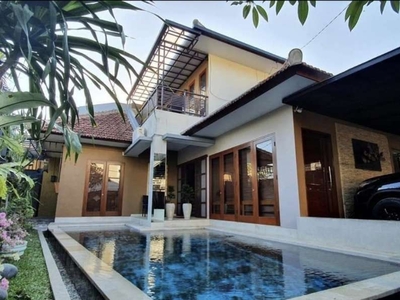 villa tropis modern prapat beris Sanur Denpasar Bali