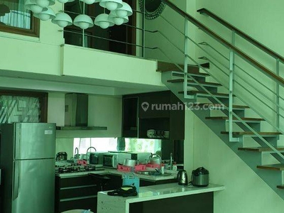 Apartemen 3 Kamar Tidur 2 Lantai Bagus Full Furnished di Bellagio Mansions Mega Kuningan Jakarta Selatan
