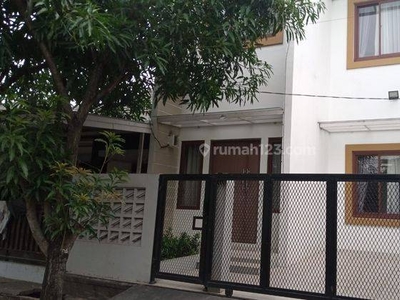 Di Kontrakan Rumah 2 Lantai Desain Minimalis Siap Huni Di Bekasi