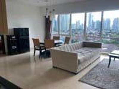 Di Sewakan Apartemen Sky Garden, Full Furnish Siap Huni