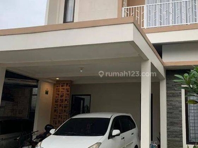 DISEWA Rumah Bagus FULL FURNISHED di Serpong Garden Cisauk 2 Lantai siap HUNI