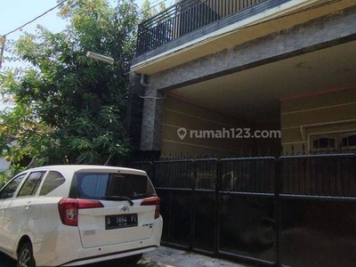 Disewakan Murah Rumah Sudah Renovasi 3 Lantai area Pucang Kertajaya Manyar Ngagel Darmawangsa 5KT SHM