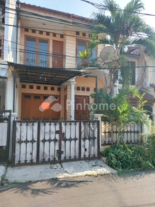 Disewakan Rumah Hommy Ling.elite Dekat Mrt di Jl. Teratai Komplek MPR RI Rp100 Juta/tahun | Pinhome