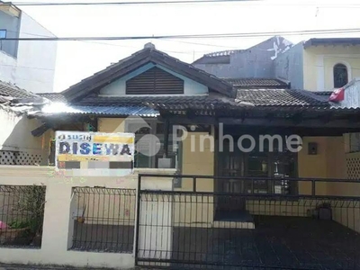 Disewakan Rumah Luas Dan Siap Huni di Antapani Bandung Kota Rp37 Juta/tahun | Pinhome