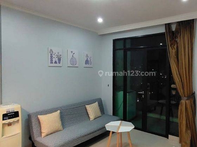 For Rent Apartemen Hamptons Park 2br 1 Bath Luas 56 Sqm 12.2023